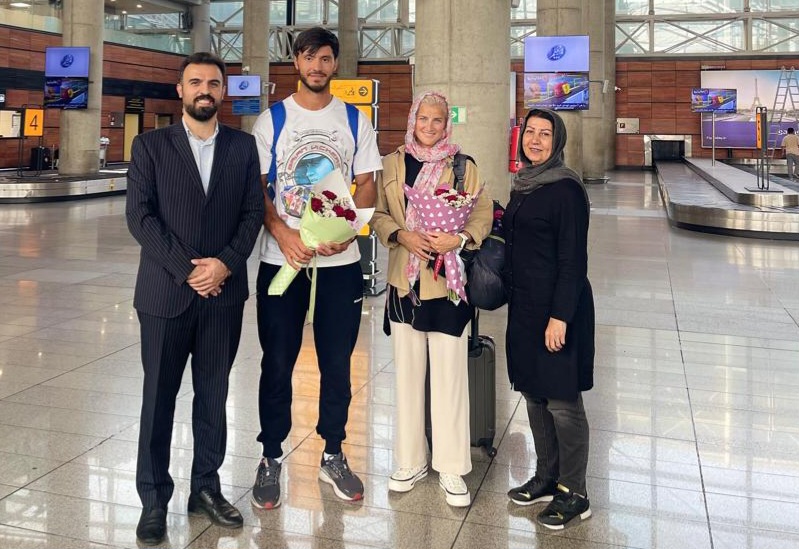 ورود مربی روسی تیم روئینگ به ایران