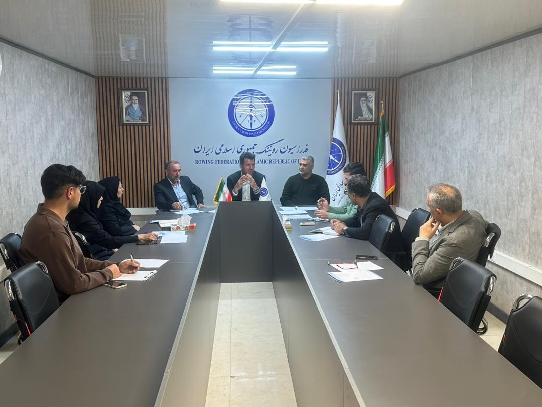 برگزاری جلسه هیات رئیسه فدراسیون روئینگ/ از تصویب آیین‌نامه مالی و معاملاتی جدید تا بررسی آیین‌نامه سازمان لیگ