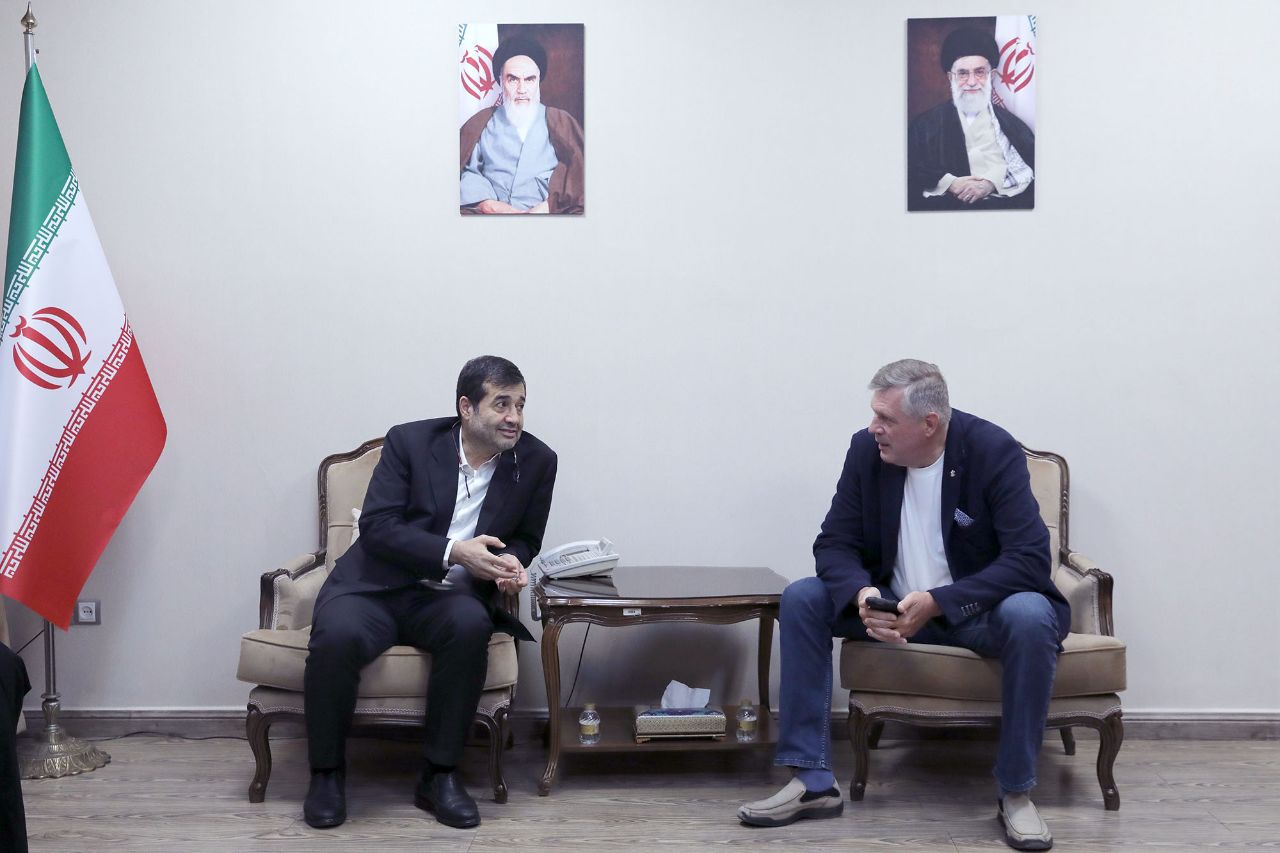 تصویر گالری 4